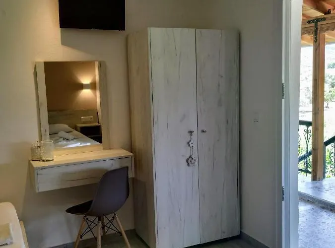 Karadolas Rachoni * Skala Rachoni (Thasos)